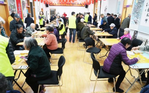 老年大学电竞班（老年大学电竞班是干嘛的）